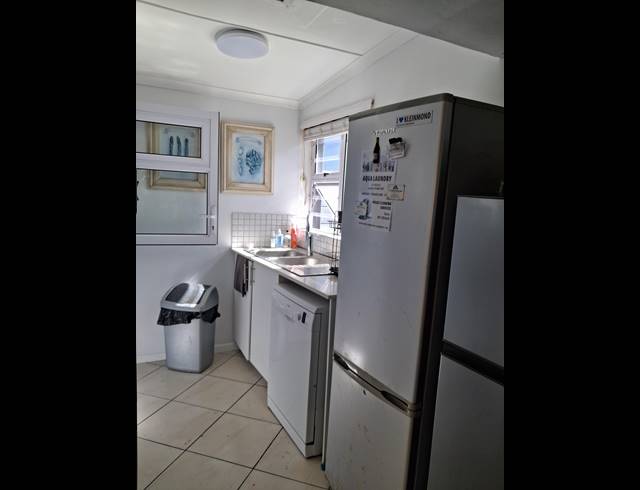 4 BEDROOM FREEHOLD TO LET IN KLEINMOND CENTRAL